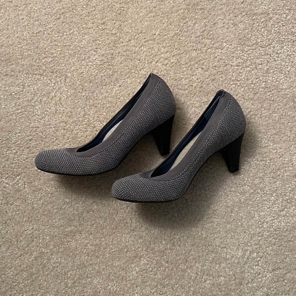 Betabrand late to the gate sz 7